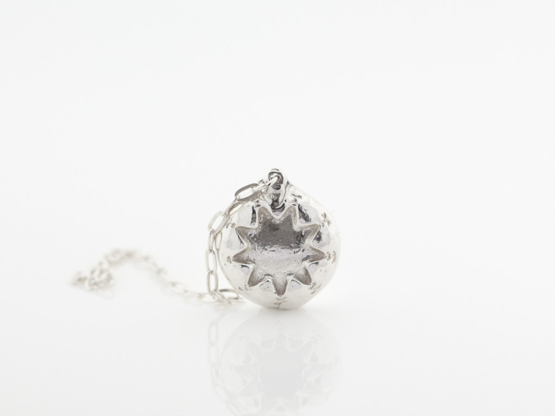 FESTIVE STAR | Bauble in solid Sterling Silver FESTIVE STAR | Bauble in solid Sterling Silver