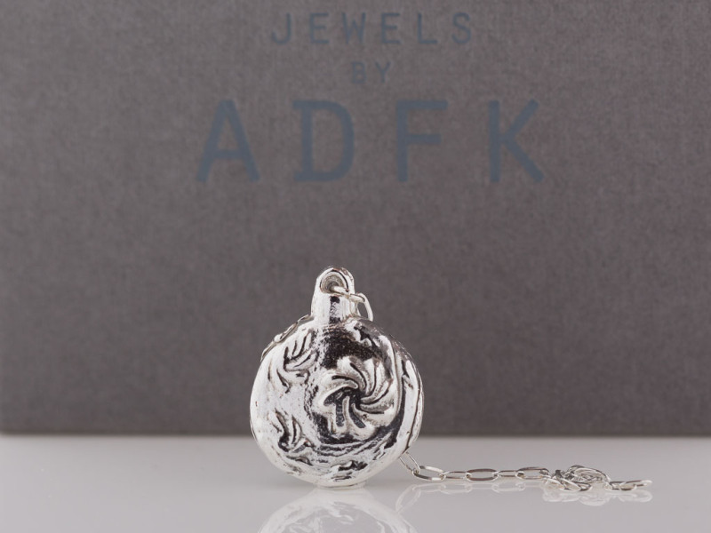 FESTIVE WHIRL | Bauble in solid Sterling Silver FESTIVE WHIRL | Bauble in solid Sterling Silver