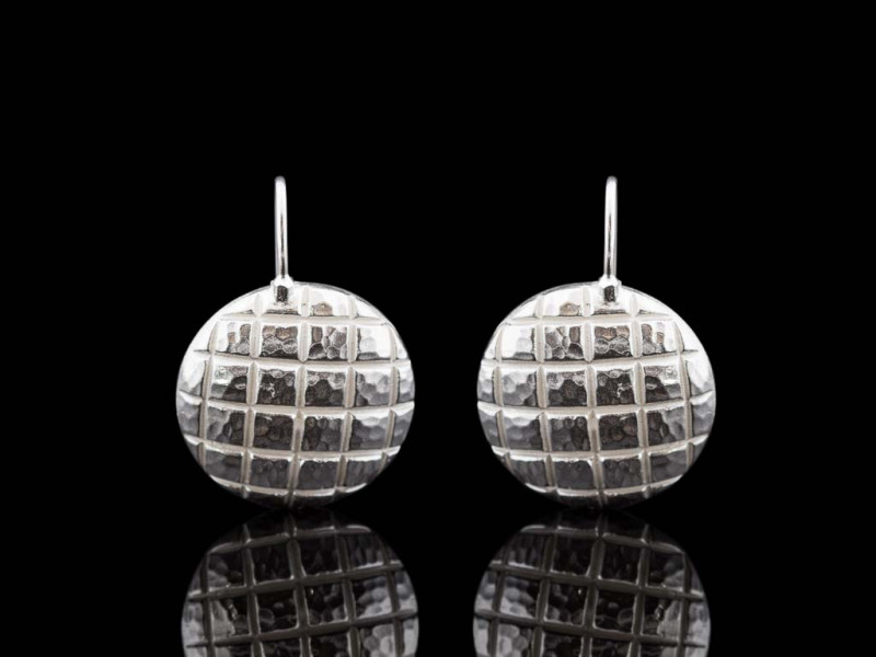 SQUARES IN A CIRCLE │ Sterling Silver or White Gold SQUARES IN A CIRCLE │ Sterling Silver or White Gold