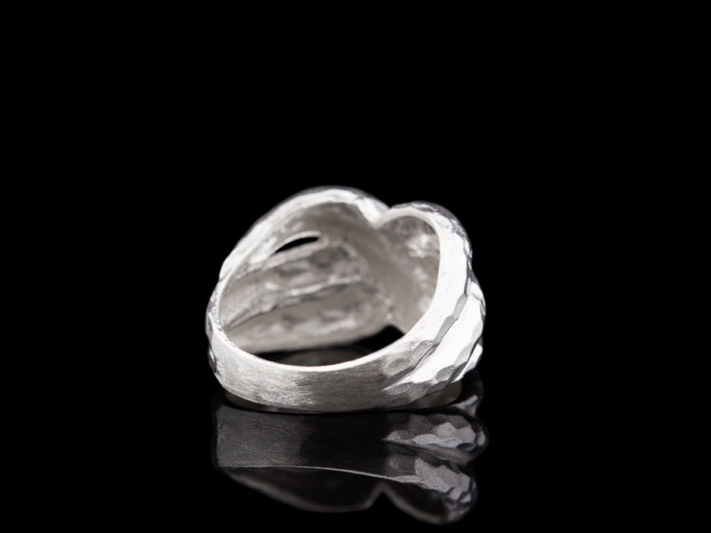 INTERTWINED | Sterling Silver ring with distinct hammered surface INTERTWINED | Sterling Silver ring with distinct hammered surface