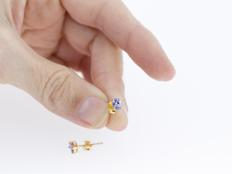 TANZANITE SPARKLE | Ear studs in Gold vermeil Sterling Silver (made to order) TANZANITE SPARKLE | Ear studs in Gold vermeil Sterling Silver (made to order)