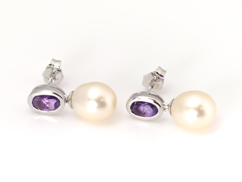Amethyst mit Perle | Ohrringe aus rhodiumplatiertem 925er Silber (Ausverkauft)