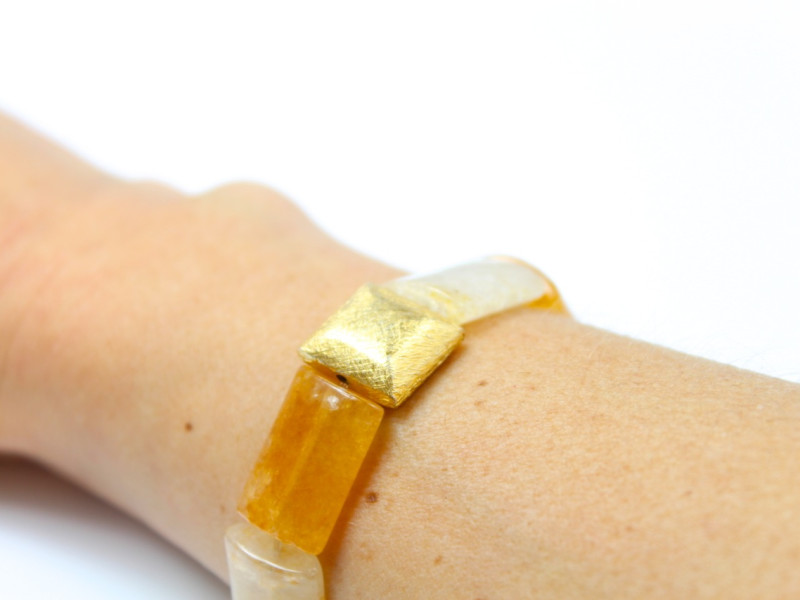 Citrine Bracelet - with puffy golden squares (Ausverkauft)