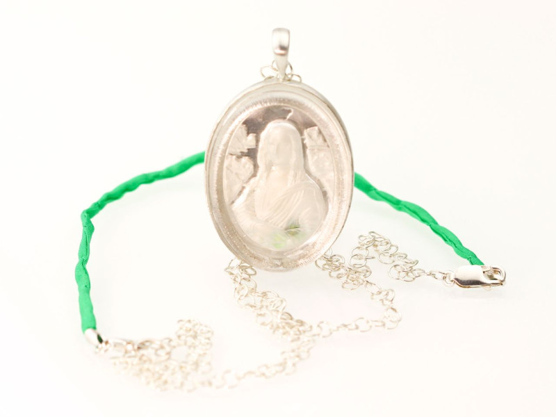 The Mona Lisa Sterling Silver necklace green with Emeralds in 3D Silver pendant (ausverkauft)