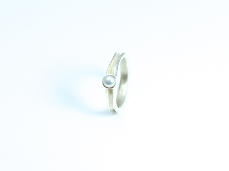 Pearlsilver- Silver Ring with freshwater Pearl