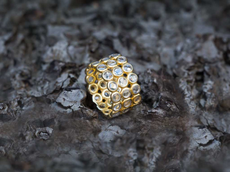 QUARZGEFLECHT | Ring aus vergoldetem Silber mit 45 Quarzkristallen QUARZGEFLECHT | Ring aus vergoldetem Silber mit 45 Quarzkristallen