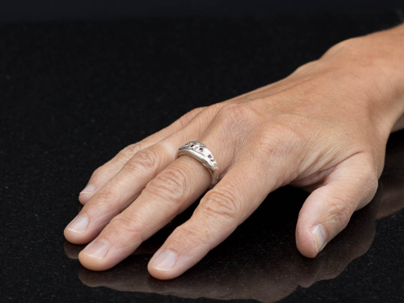 THE FIVE RUBIES | Solid Sterling Silver ring THE FIVE RUBIES | Solid Sterling Silver ring