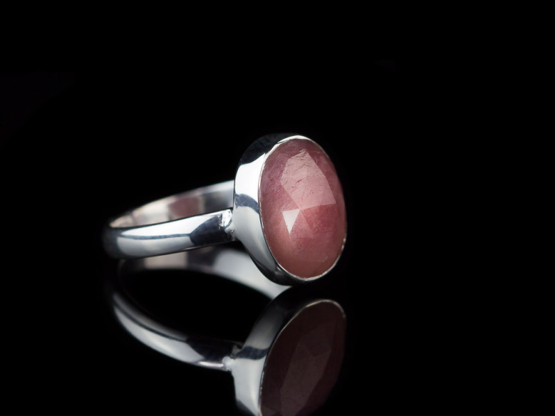 UMBA PINK SAPPHIRE | Ring aus 925er Silber (verkauft)