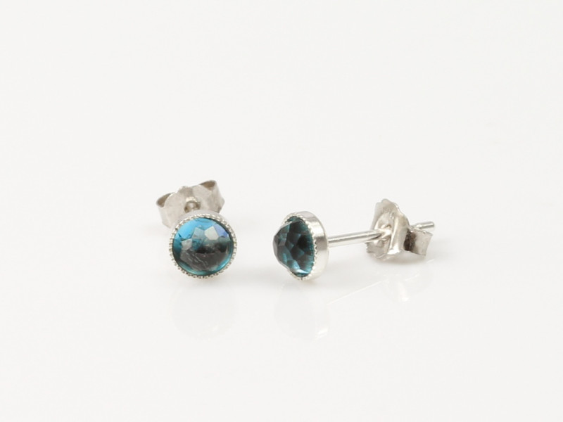 London Blue Topaz Sterling Silver earstuds (ausverkauft) 