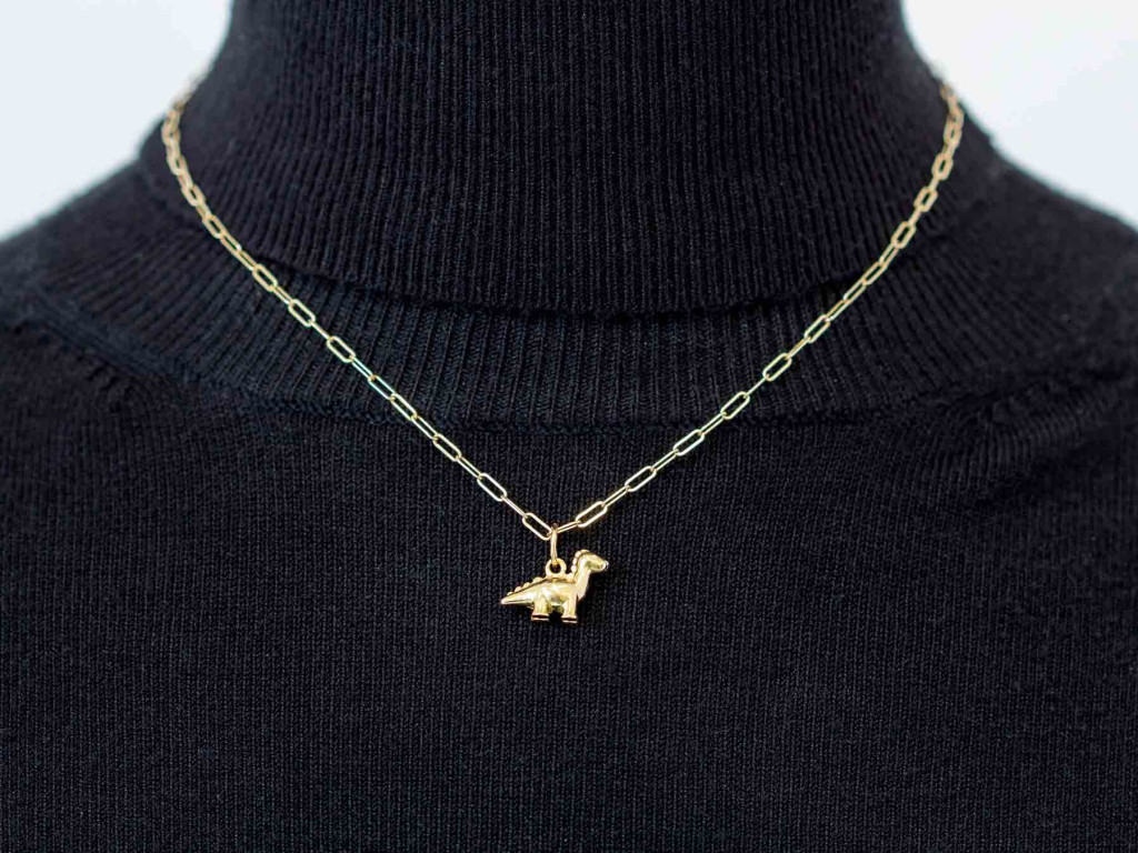 Baby Brachiosaurus Anhänger aus 750er Gelbgold handgefertigter Dinosaurier Charm