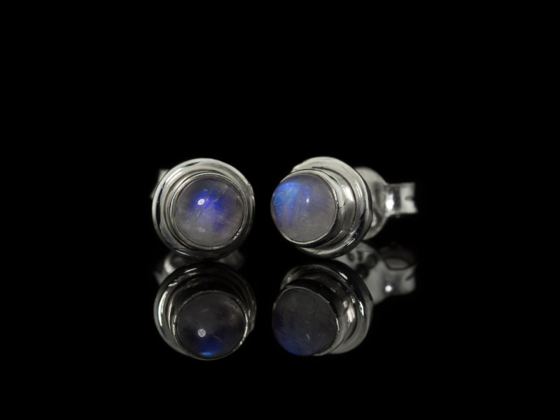 BLUE MOON | Ohrstecker mit Mondstein in 925er Silber (Ausverkauft)