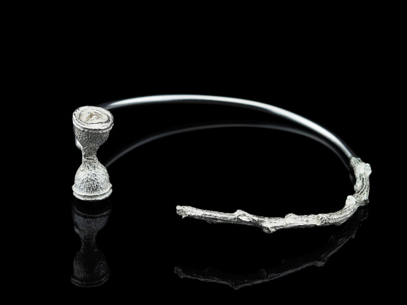 EUCALYPTUS ON TWIG | Bangle in Sterling Silver EUCALYPTUS ON TWIG | Bangle in Sterling Silver